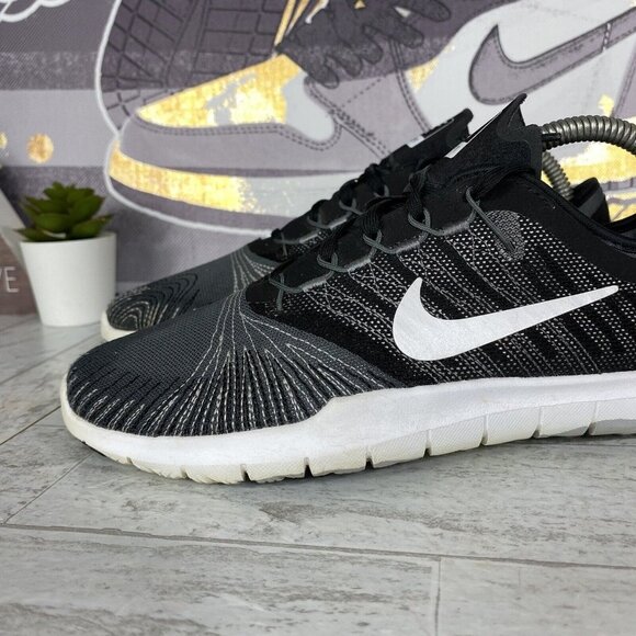 Nike Flex Adapt TR Womens Shoes Sneakers Size 6.5 Black White Running 831579-001 - Picture 2 of 11
